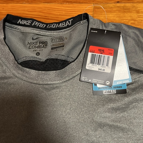 Nike Pro Combat. Men's NWT Size L. Gray/Black Shirt. Dri-Fit - Picture 2 of 5